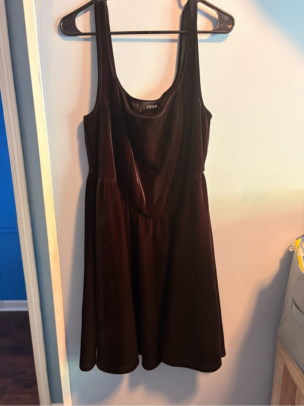 Cider Black Velvet Scoop-Neck Mini Dress